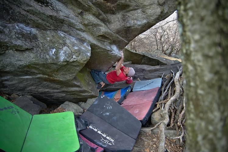 Blackout fb 7c/7c+
Start: Merite... Ende ganz links am Block. Coole neue Linie:-) 28 Züge:-)
DMM Climbing Scarpa Deutschland goodgrip.info KletterRetter