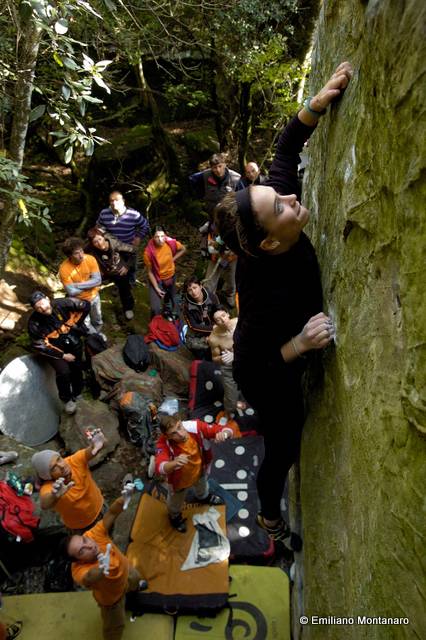 Laura Masi su Lo spaccapietre 7a+