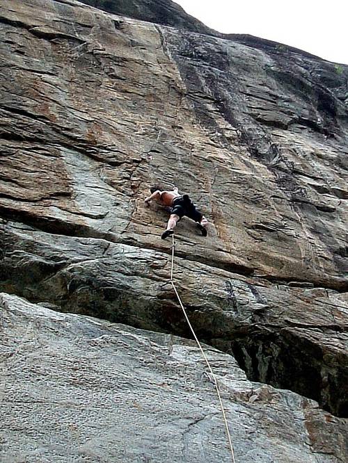 Brazil 8a+, Loven