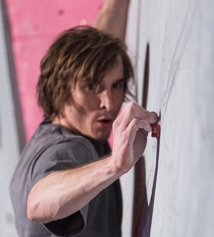 Daniel Woods suggests new scoring in bouldering comps
