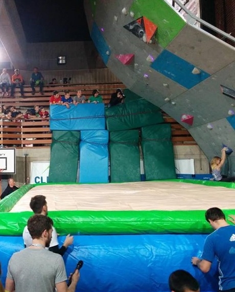 Airbag solo - A possible WC and Olympic format?