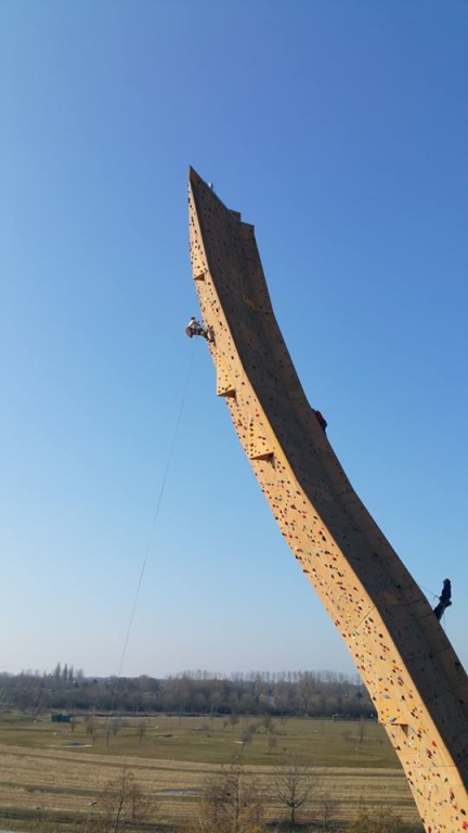 Euro 1 000 for redpointing Verhoeven's 9a at Bjoeks