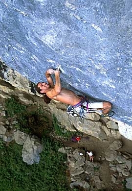 We need to provide the non-climbing media with up-to-date world records