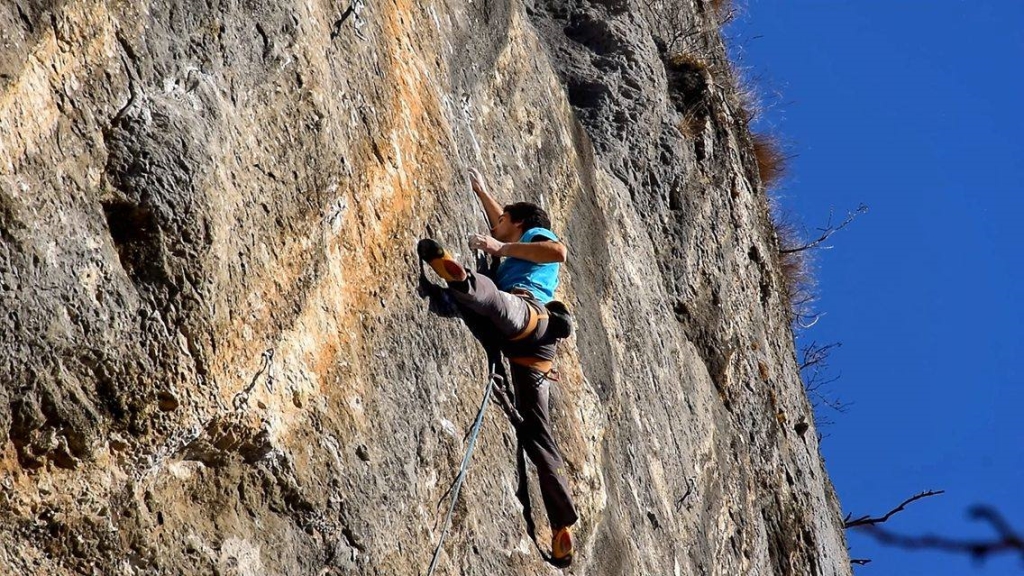 Two 8c+'s by Matteo Menardi (18)