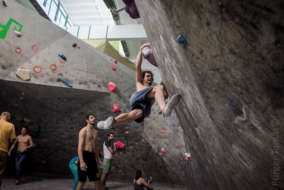 Monkey Magyar Kupa I. hely รฉs 8A boulder egy session alatt