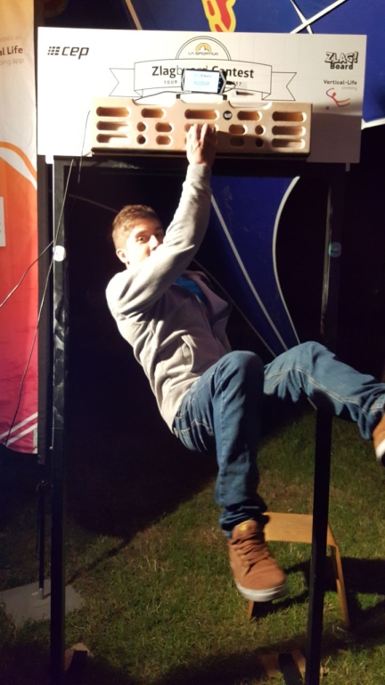 Christof Rauch wins Zlagboard contest and does 8c
