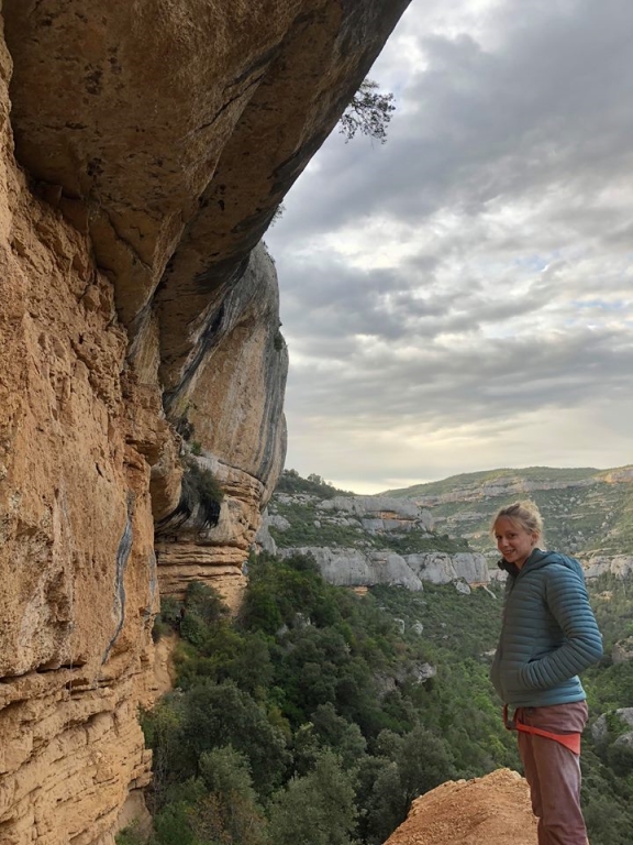 Era Vella 8c+ (9a) by Hily Manon