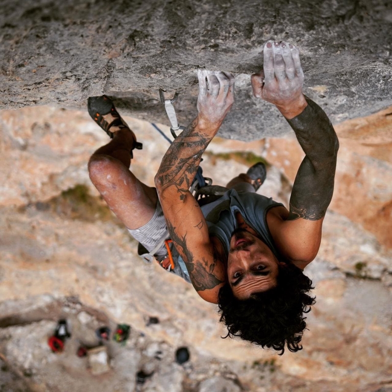 Estado Critico 9a (8c+) by Lucas Marques (37)