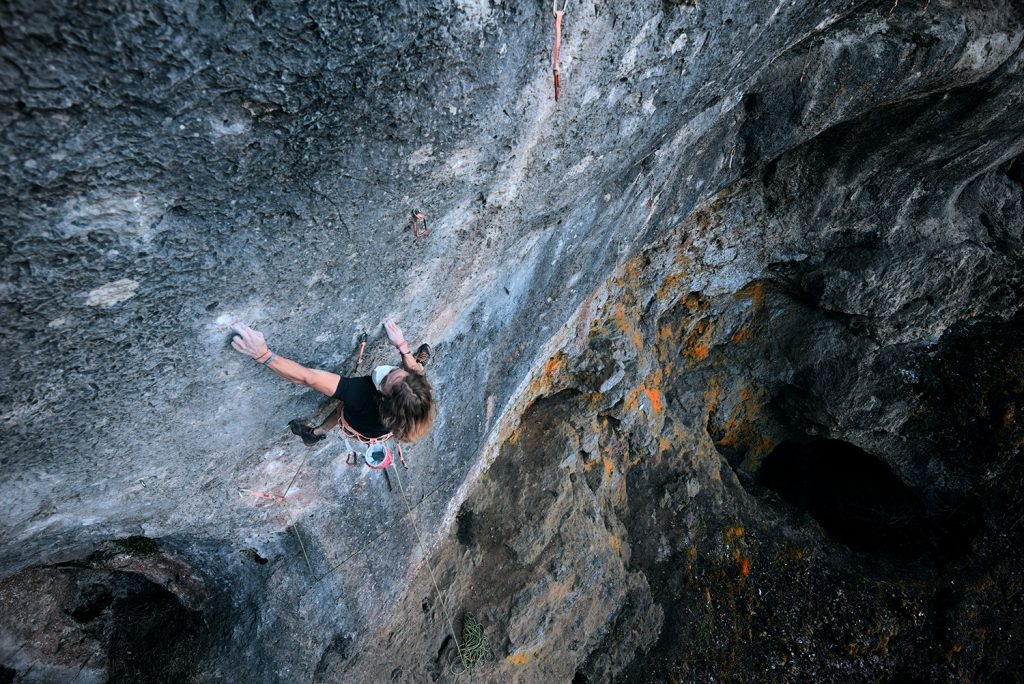 Pantera 9a and close on Corona 9a+ by Pirmin Bertle