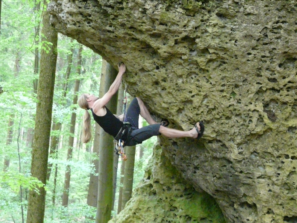 Graischer Bleisteinwände