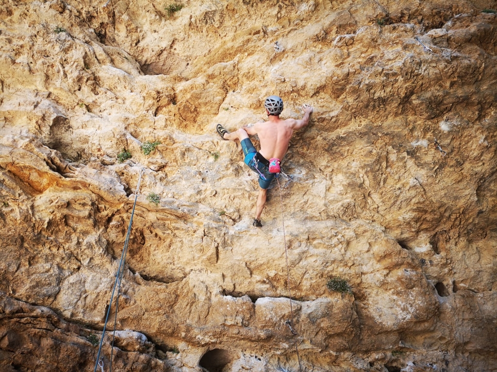 Cueva del Arenal