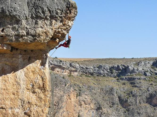 El cazador de dragones 6c+, Valeria