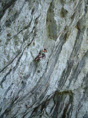 bad attitude 8b+ st antonin 