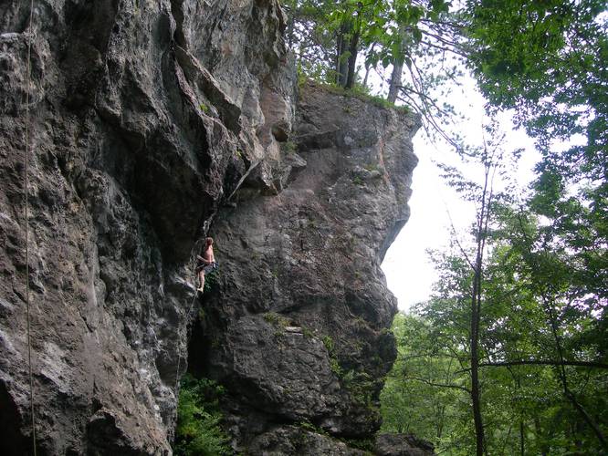 Captain Hook 7a+, Rumney