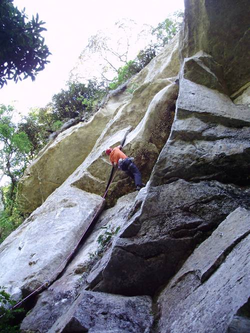 Fura Pulso 7b+, Curucaca