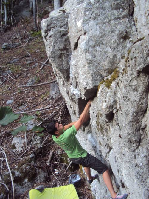 Brush at first sight 6B+, sector B, Mt. Pinovo, Greece