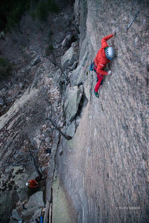 Intentando "Territorio comanche"8c+ en El Hueso, La Pedriza