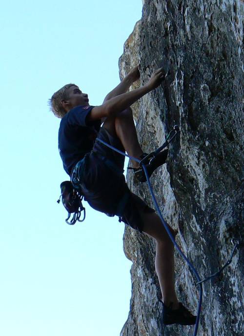 Puppet on a String (22/6b+), Peers Cave