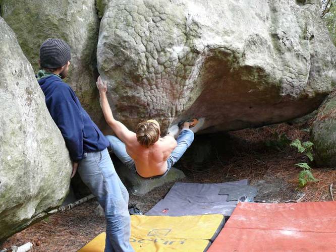 Crazy Horse 7B, Fontainebleau