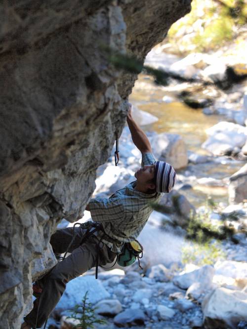 Nobu sent Stygian Ayer:7c+ at Cougar Canyon