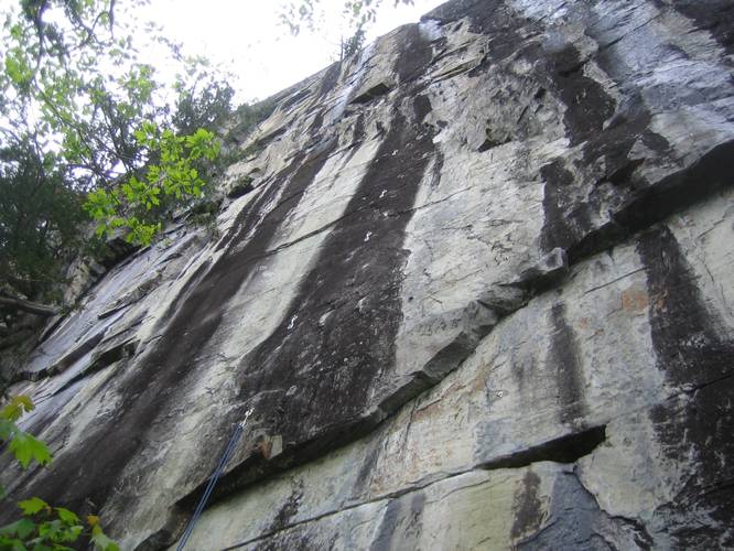Boson de la Merci 8a, Montagne du Tranchant
Belle ligne