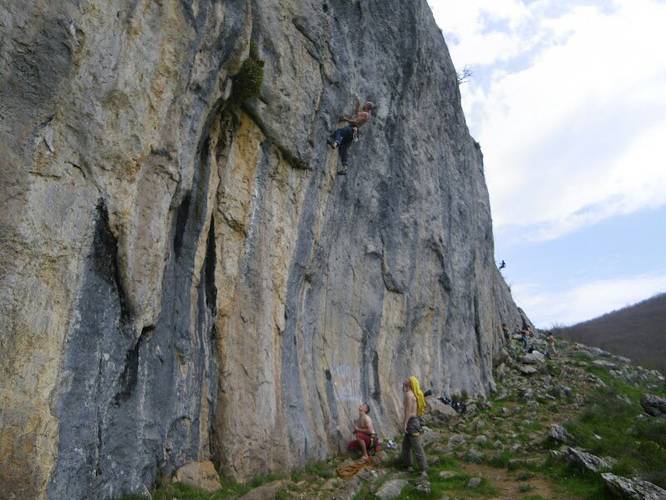 Egocentrismo en el alpinismo 7c, Valdehuesa