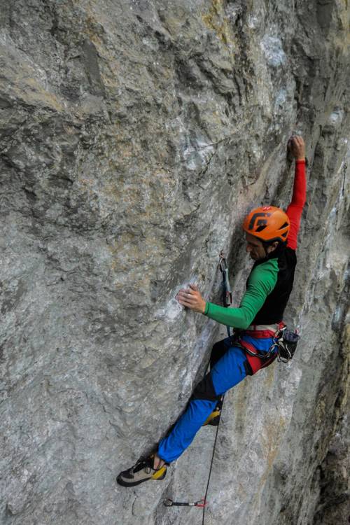Astronaut 7b, Lungern