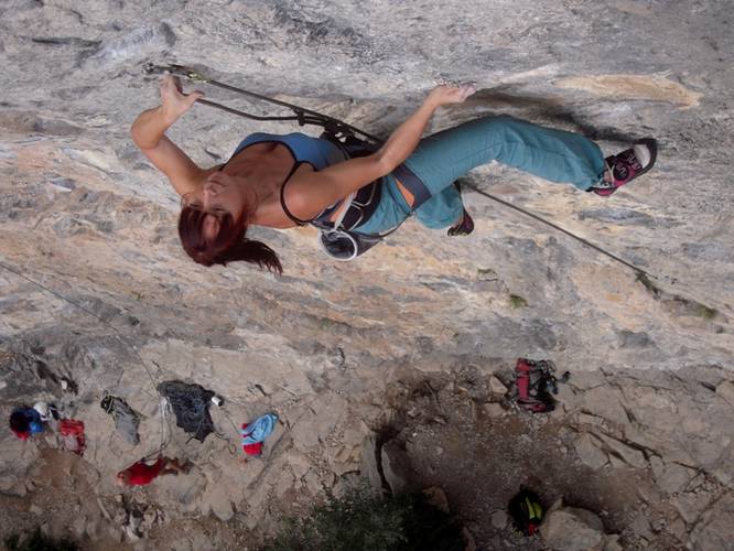 #Climber Stella #Route "Le Bourget" 6b, #Crag Terminal