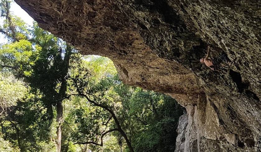 O dia em que o coroinha disse basta - 7c
Salto Ventoso, RS.