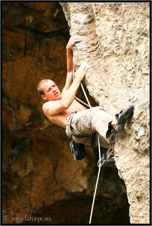 Werner Hofman in "Oufti Nenni" 8b+ Pepinster - Belgium