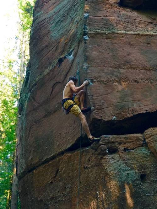 Markus Köhler climbs "Freunde der Südsee" @ Fladenstein/Pfalz