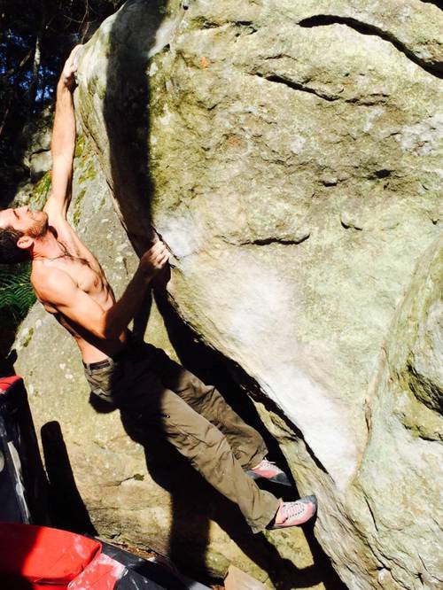 Climbing Flash  Problem Copains d`Abord 7b 
in Fontainbleau