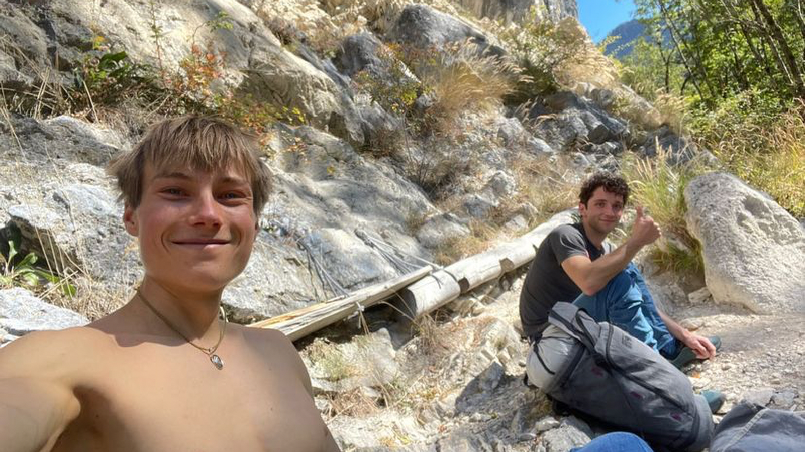 Chromosome Y 8c+ (9a) flash by Alex Megos