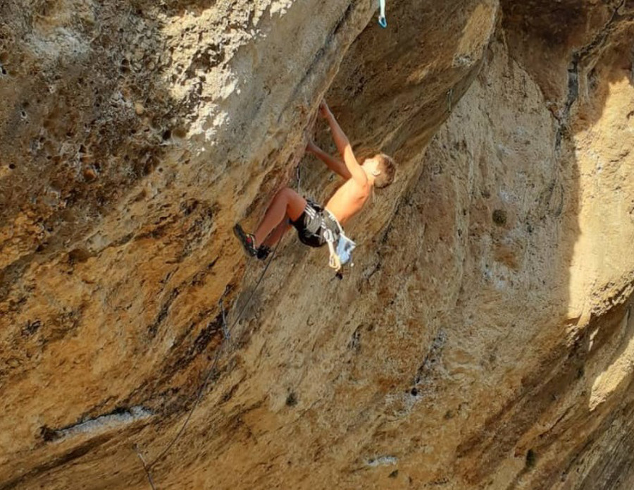 18 routes 7c+ and harder in 8 days by Maho Normand (15)